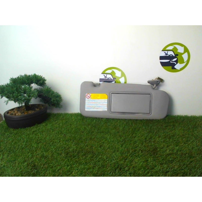 Pare soleil droit MITSUBISHI GRANDIS d’occasion
