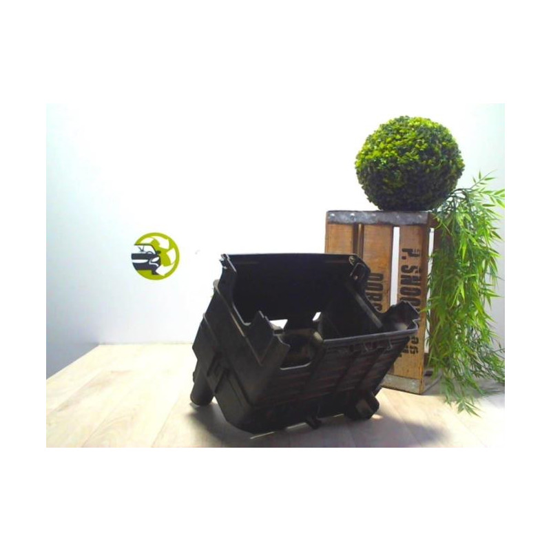 Cache batterie VOLKSWAGEN POLO 4 PHASE 1 d’occasion