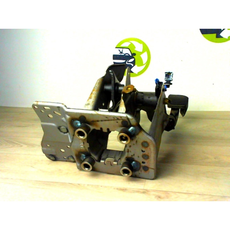 Pedalier CITROEN C2 PHASE 1 d’occasion