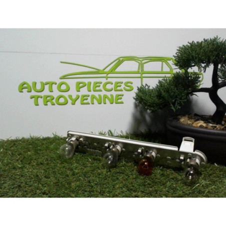 Platine feu arriere gauche SKODA FABIA 1 PHASE 1 d’occasion
