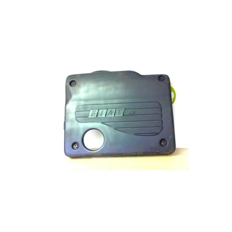 Cache moteur  FIAT BRAVO 1 d’occasion