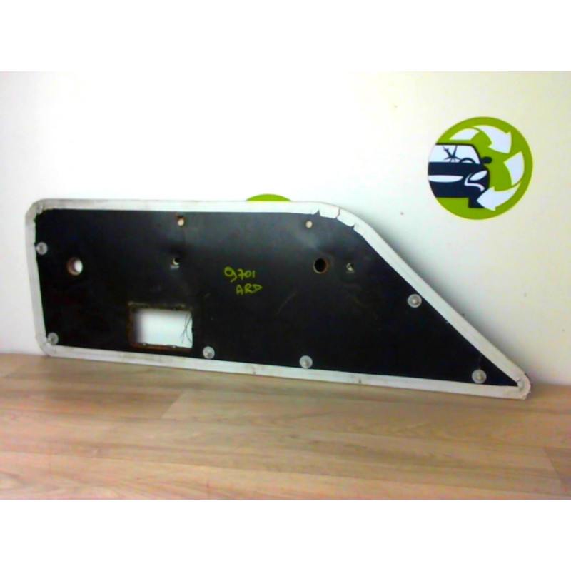 Garniture porte arriere droite PEUGEOT 106 PHASE 1 d’occasion