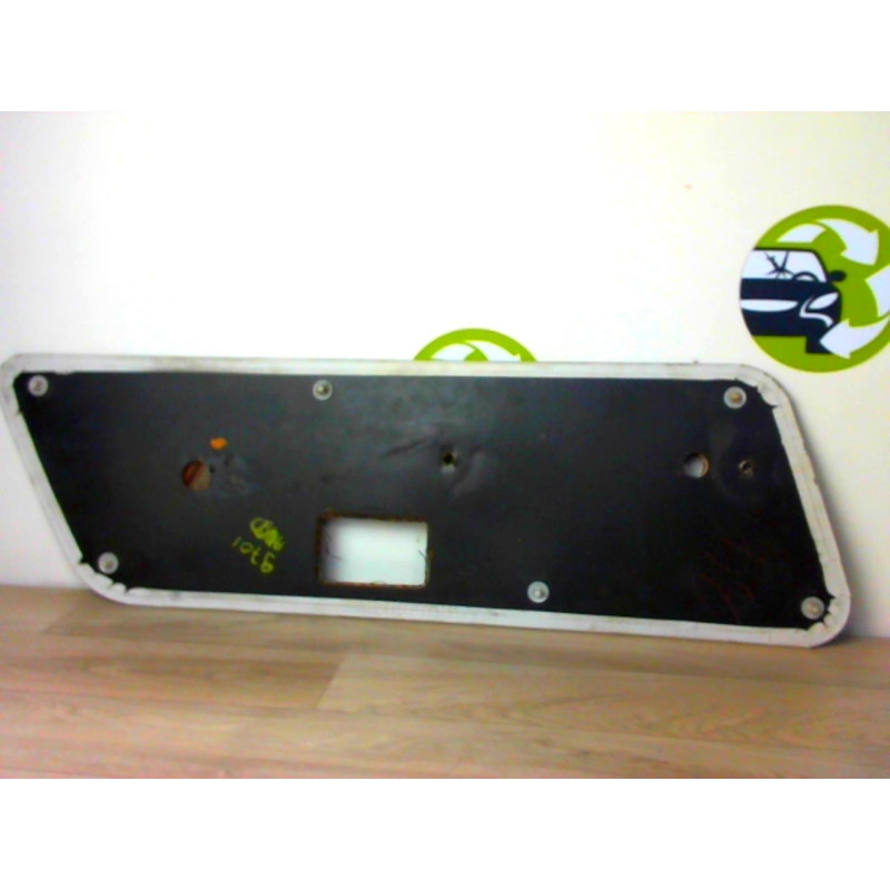 Garniture porte avant droite PEUGEOT 106 PHASE 1 d’occasion