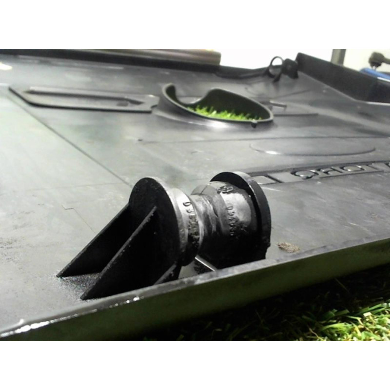 Cache moteur  FORD MONDEO 2 d’occasion