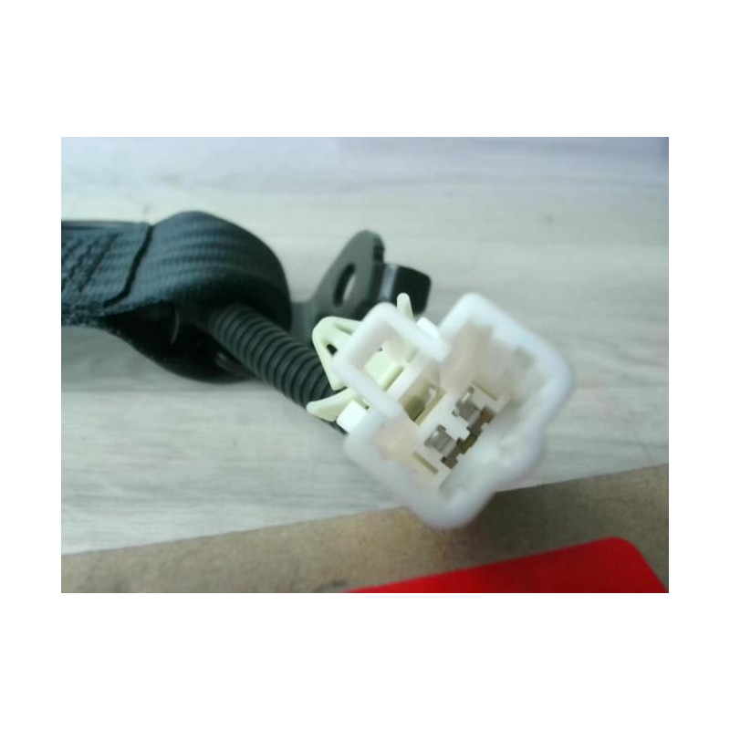 Attache ceinture arriere centrale KIA  d’occasion