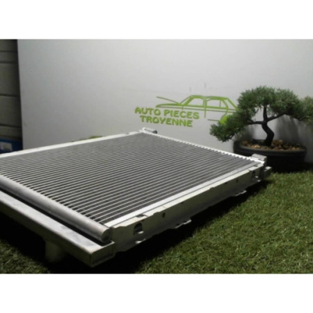 Radiateur eau NISSAN  d’occasion