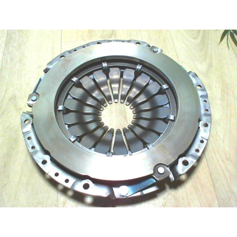 Embrayage VOLKSWAGEN GOLF 5 d’occasion