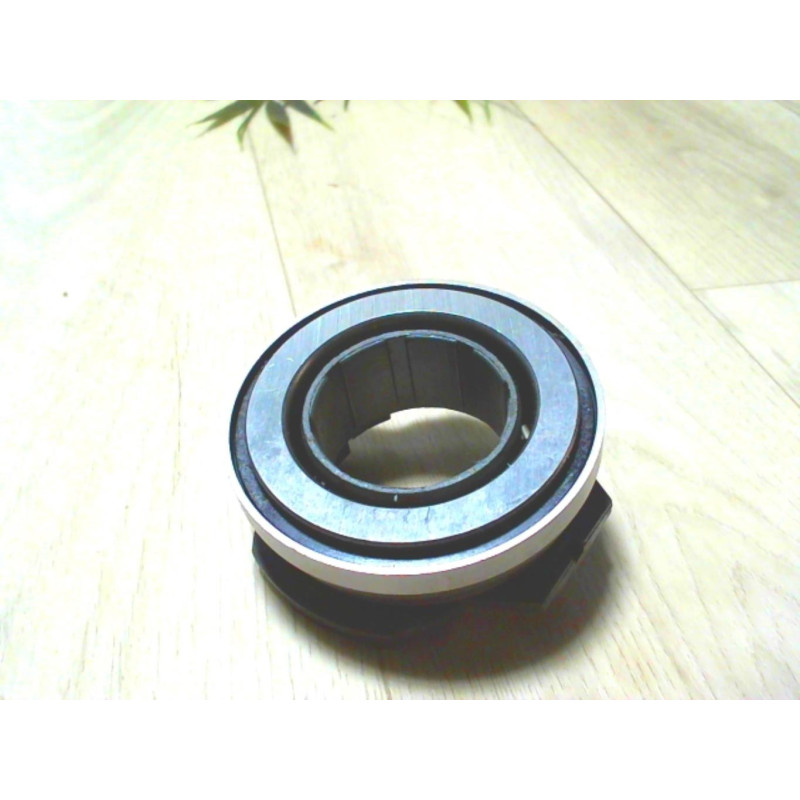 Embrayage VOLKSWAGEN GOLF 5 d’occasion