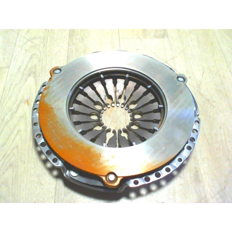 Embrayage VOLKSWAGEN GOLF 4 d’occasion