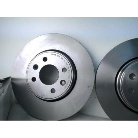 Paire de disques avant (freinage) AUDI A3 1 PHASE 1 d’occasion