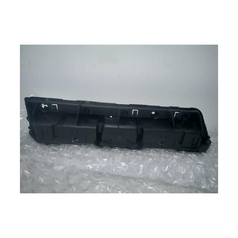 Support de plaque d'immatriculation LAND ROVER DISCOVERY 4 PHASE 1 d’occasion