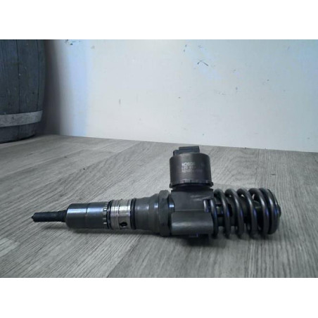 Injecteurs AUDI A4 2 AVANT PHASE 1 BREAK d’occasion