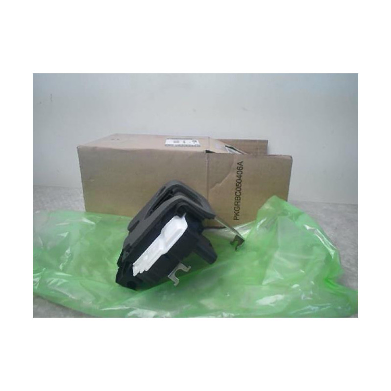 Serrure avant droit LAND ROVER RANGE ROVER 2 SPORT PHASE 1 d’occasion