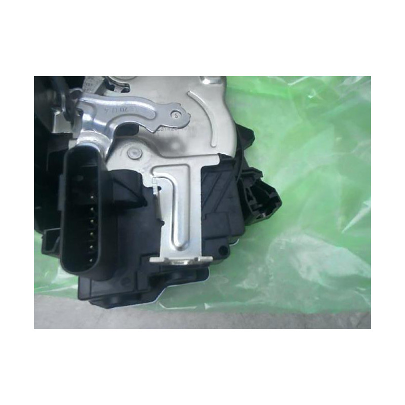 Serrure avant droit LAND ROVER RANGE ROVER 2 SPORT PHASE 1 d’occasion