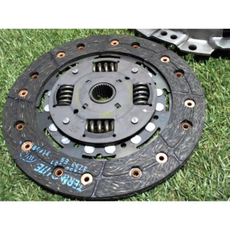Embrayage RENAULT CLIO 1 PHASE 1 d’occasion