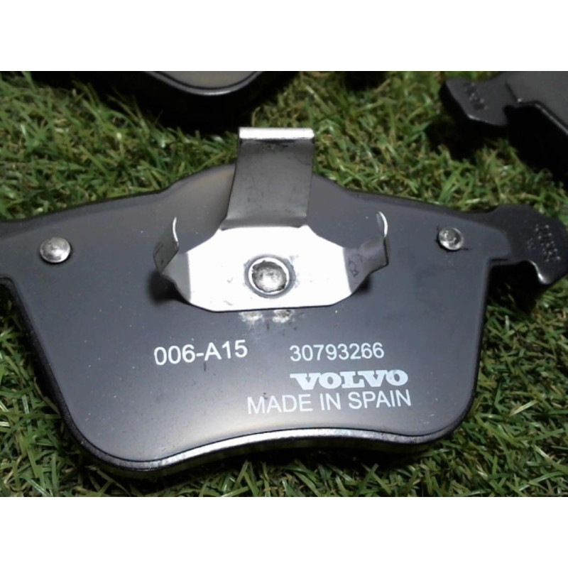 Plaquettes de frein avant VOLVO  d’occasion