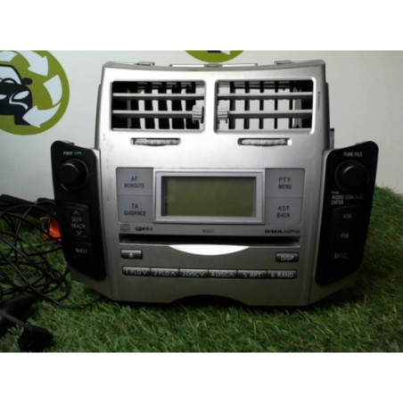 Autoradio d'origine TOYOTA YARIS 2 PHASE 1 d’occasion