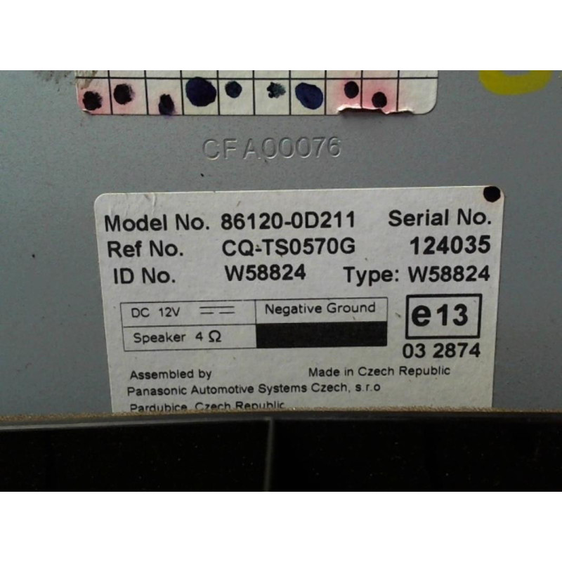 Autoradio d'origine TOYOTA YARIS 2 PHASE 1 d’occasion