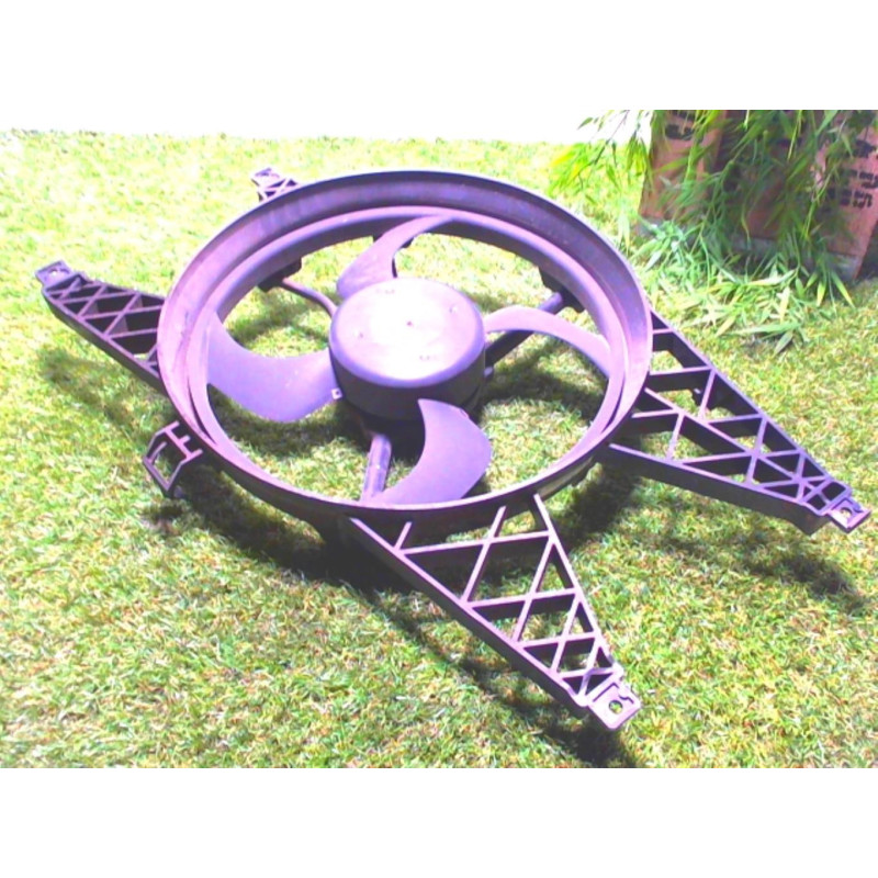 Moto ventilateur radiateur RENAULT TWINGO 2 PHASE 1 d’occasion
