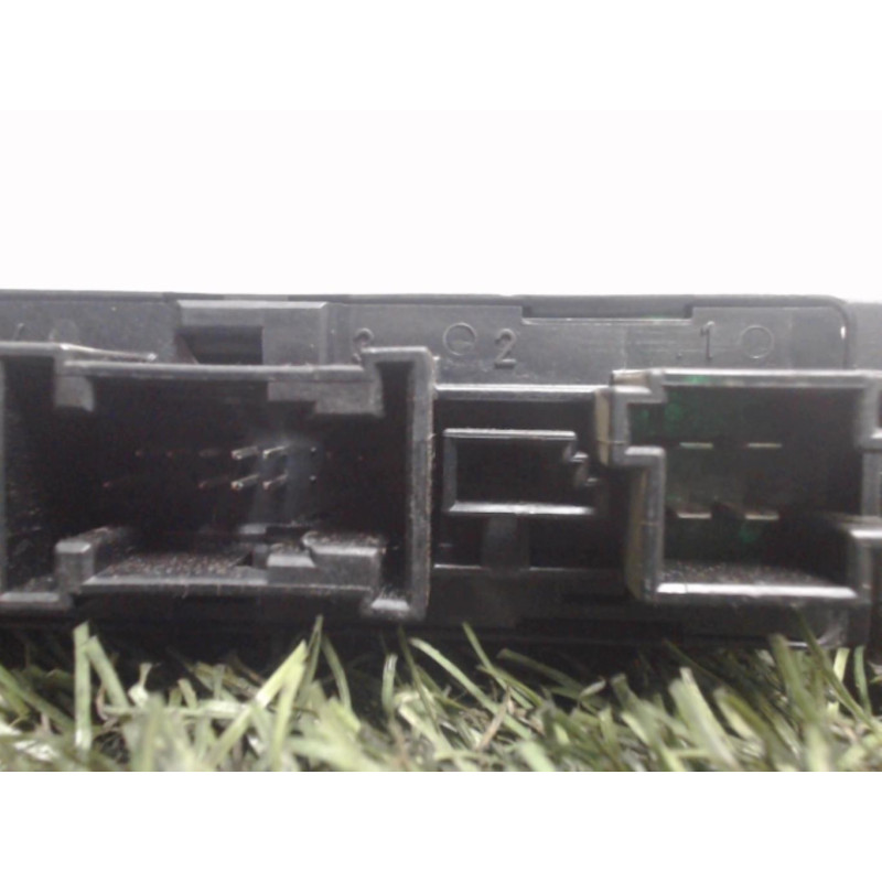 Fermeture centralisee arriere gauche MERCEDES CLASSE C 203 PHASE 1 BREAK d’occasion