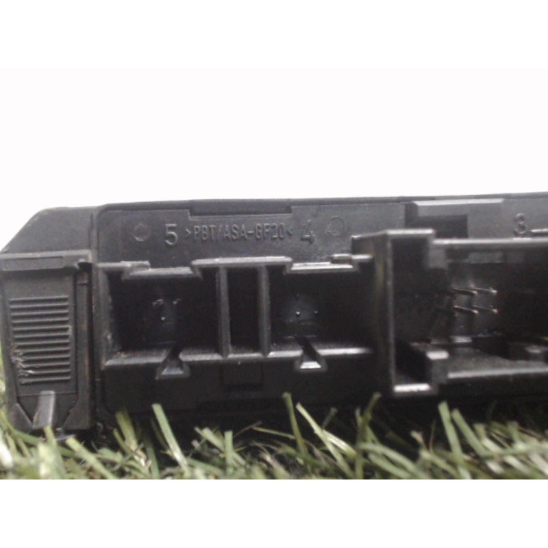 Fermeture centralisee arriere gauche MERCEDES CLASSE C 203 PHASE 1 BREAK d’occasion