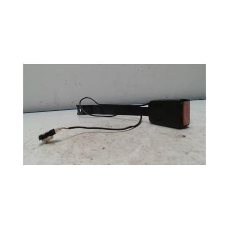 Attache ceinture avant droit NISSAN QASHQAI 1 PHASE 1 d’occasion
