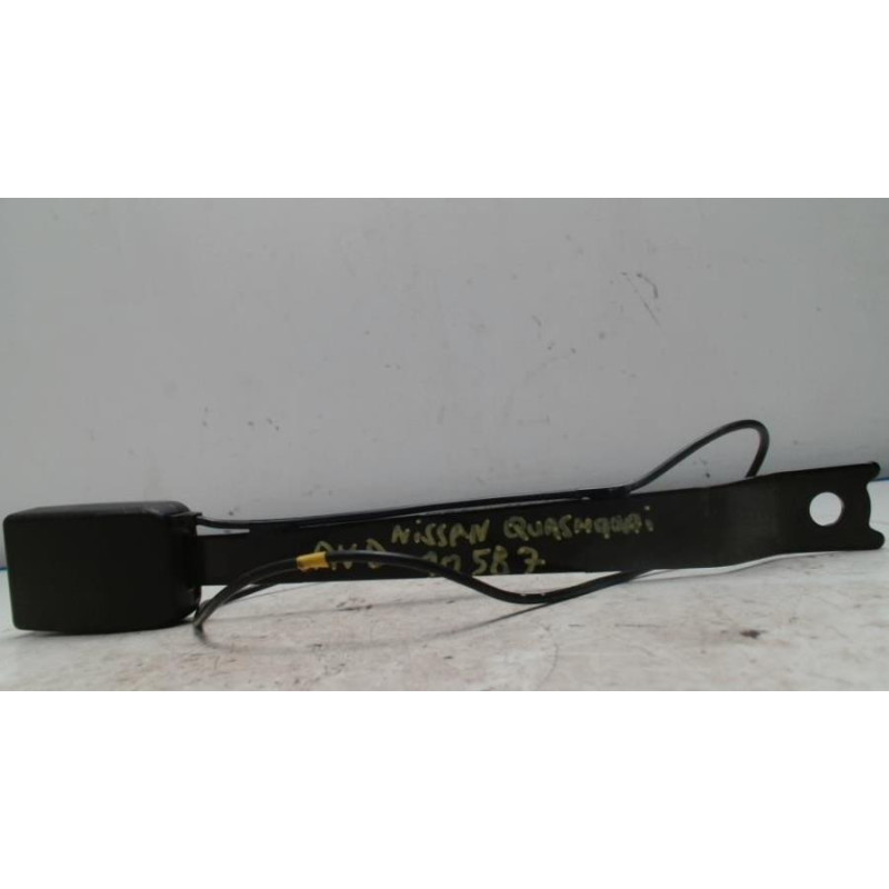 Attache ceinture avant droit NISSAN QASHQAI 1 PHASE 1 d’occasion