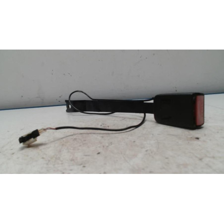 Attache ceinture avant droit NISSAN QASHQAI 1 PHASE 1 d’occasion