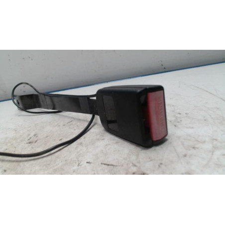 Attache ceinture avant droit NISSAN QASHQAI 1 PHASE 1 d’occasion