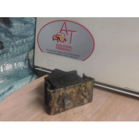 Support moteur MERCEDES  d’occasion