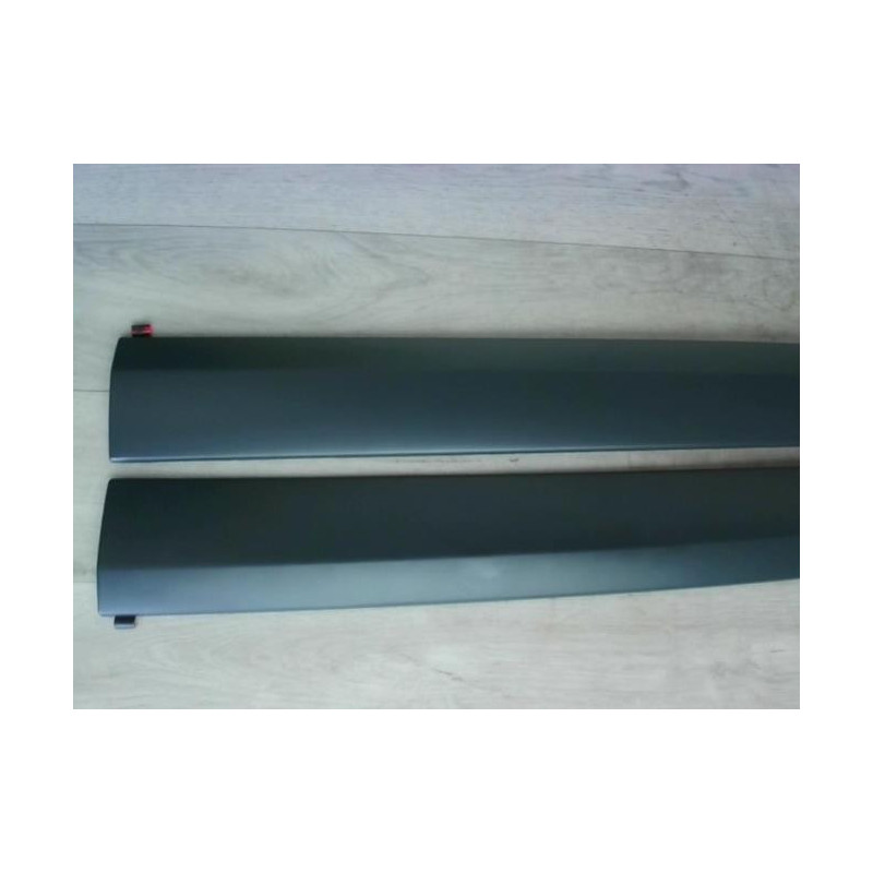Baguette de porte avant droite KIA  d’occasion