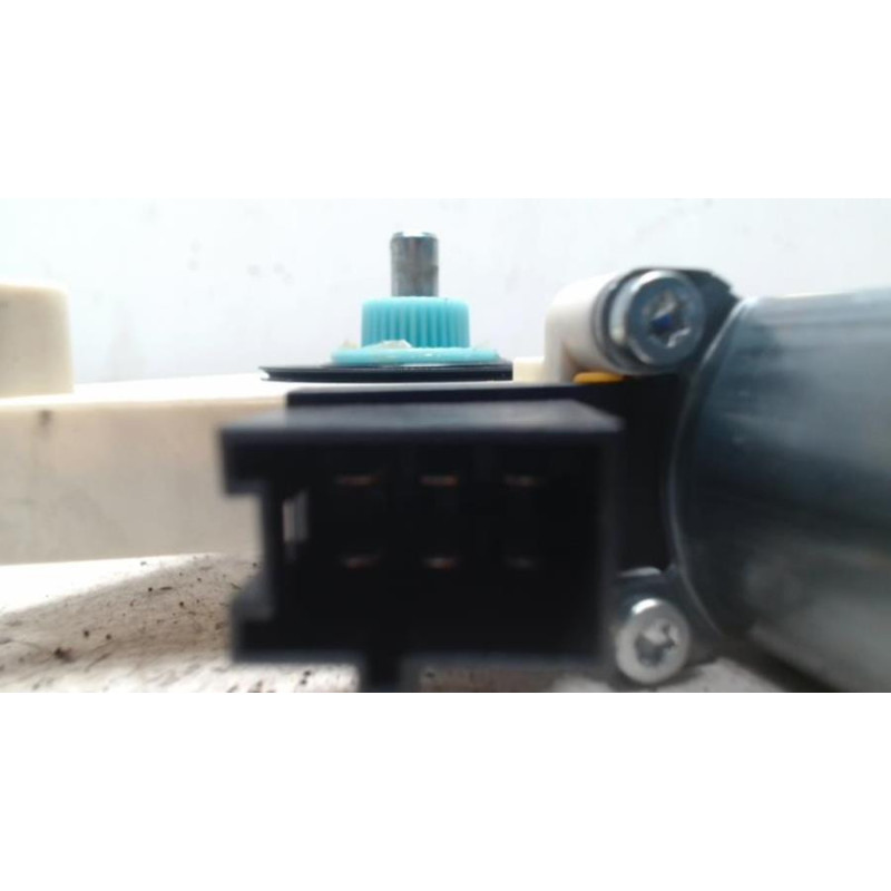 Moteur leve vitre arriere gauche MERCEDES CLASSE B 245 PHASE 2 d’occasion