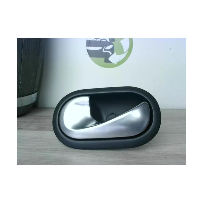 Poignee interieur avant gauche RENAULT MODUS PHASE 1 d’occasion