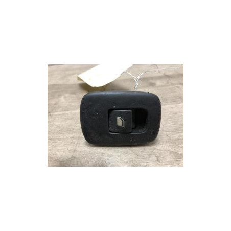 Interrupteur de leve vitre arriere droit PEUGEOT 207 PHASE 1 BREAK d’occasion