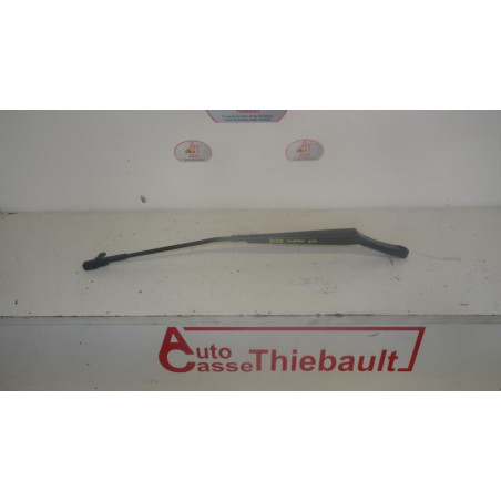 Bras essuie glace avant droit VOLKSWAGEN TOURAN PHASE 1 d’occasion