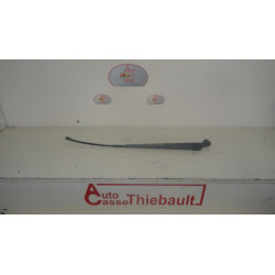 Bras essuie glace avant droit TOYOTA YARIS VERSO PHASE 2 d’occasion