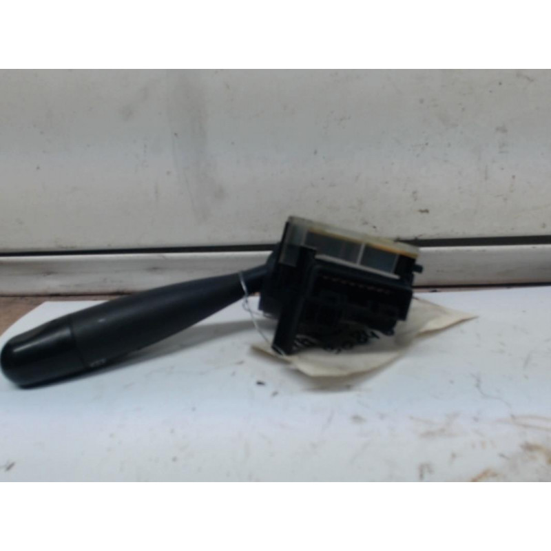 Commodo d'essuie glaces TOYOTA YARIS VERSO PHASE 2 d’occasion