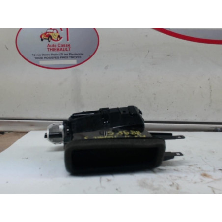 Aerateur tableau de bord avant droit RENAULT  d’occasion