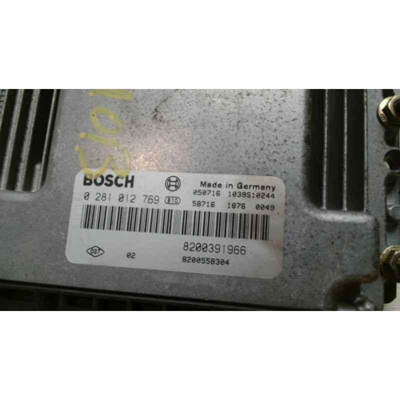 Calculateur moteur RENAULT SCENIC 2 PHASE 1 d’occasion