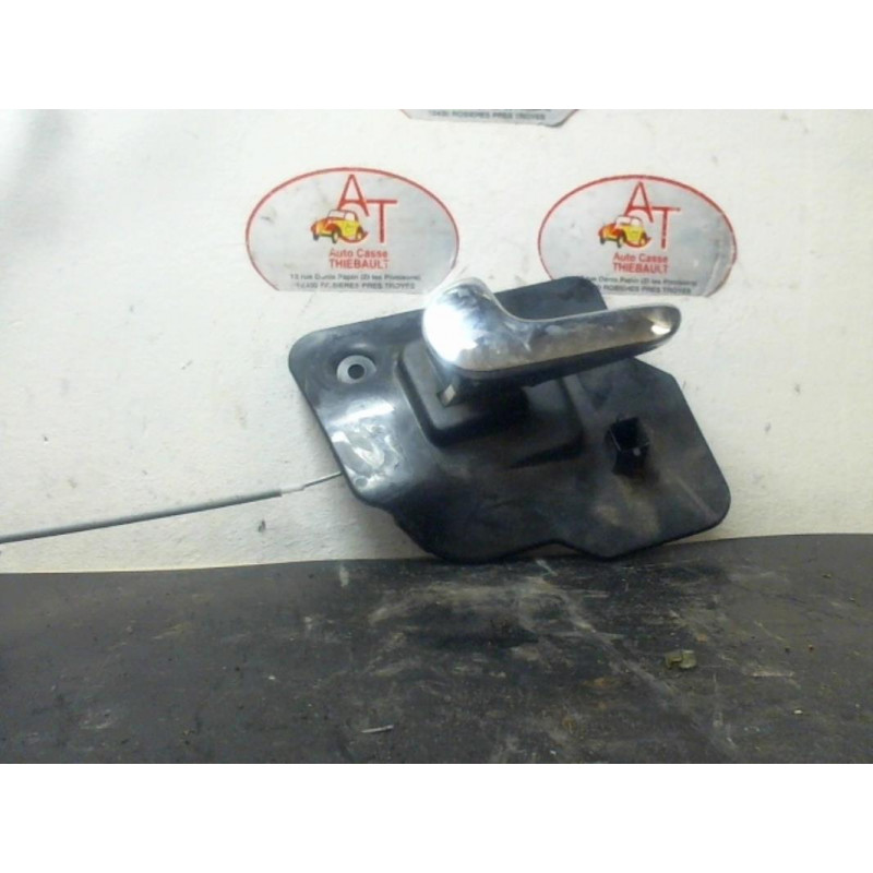 Poignee interieur avant gauche OPEL MERIVA (A) PHASE 1 d’occasion