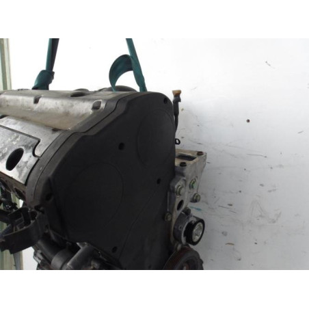 Moteur PEUGEOT 307 PHASE 1 d’occasion