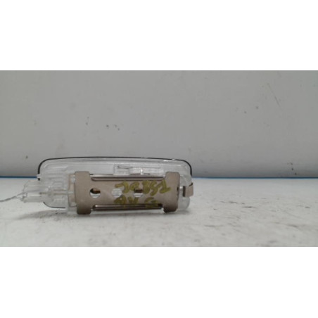 Lumiere porte avant gauche AUDI A4 2 PHASE 2 d’occasion