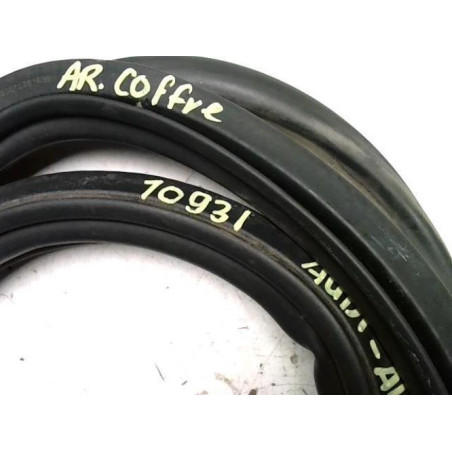 Joint de coffre AUDI A4 2 AVANT PHASE 2 BREAK d’occasion