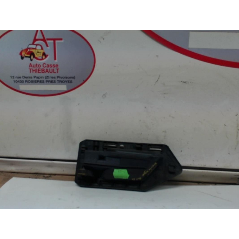 Poignee interieur avant droit CITROEN BERLINGO (M49/M59) FOURGON PHASE 1 d’occasion
