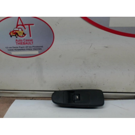 Interrupteur de leve vitre avant droit CITROEN C4 PICASSO PHASE 1 d’occasion