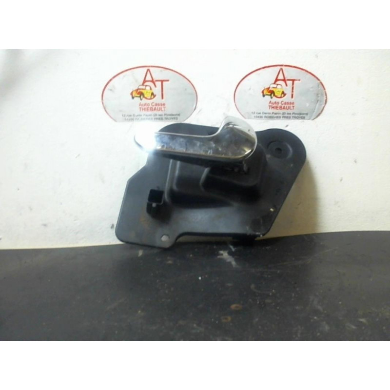Poignee interieur arriere droit OPEL MERIVA (A) PHASE 1 d’occasion