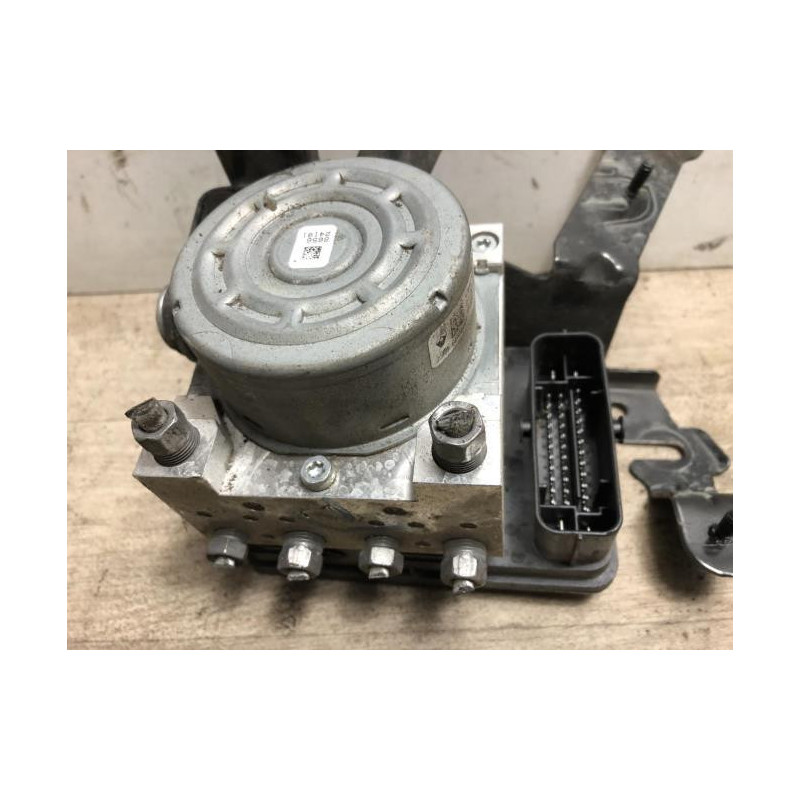 Bloc ABS (freins anti-blocage) RENAULT MEGANE 4 PHASE 1 d’occasion