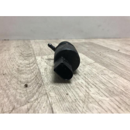 Pompe lave glace avant MERCEDES CLASSE E 211 PHASE 1 d’occasion