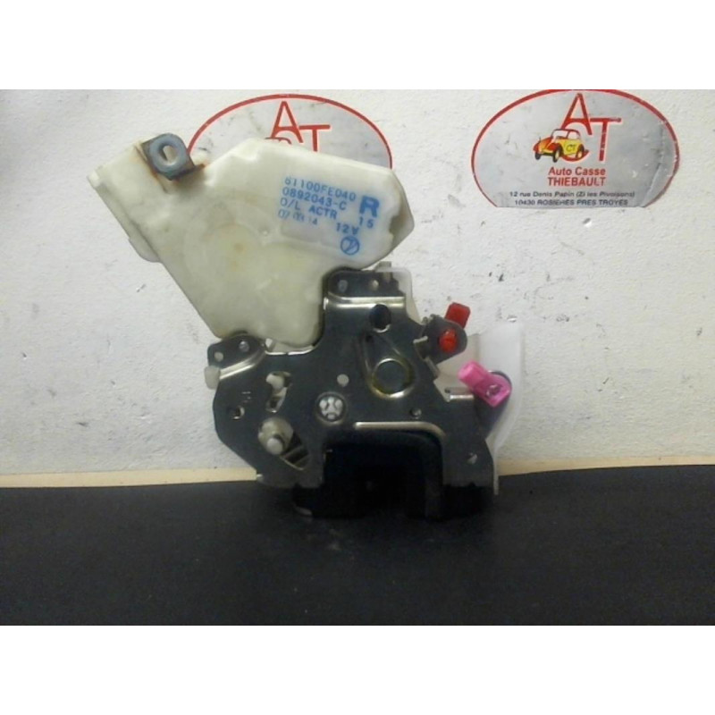 Serrure arriere droit SUBARU IMPREZA II d’occasion