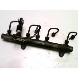 Rampe injection RENAULT SCENIC 1 PHASE 2 d’occasion